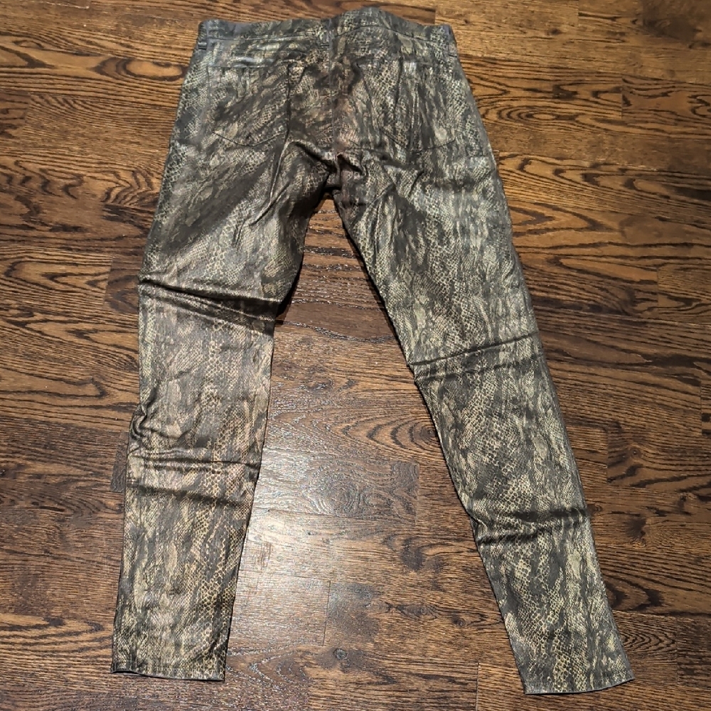 J Brand Metallic Snake-Print Skinny Jeans in Gold and Black
